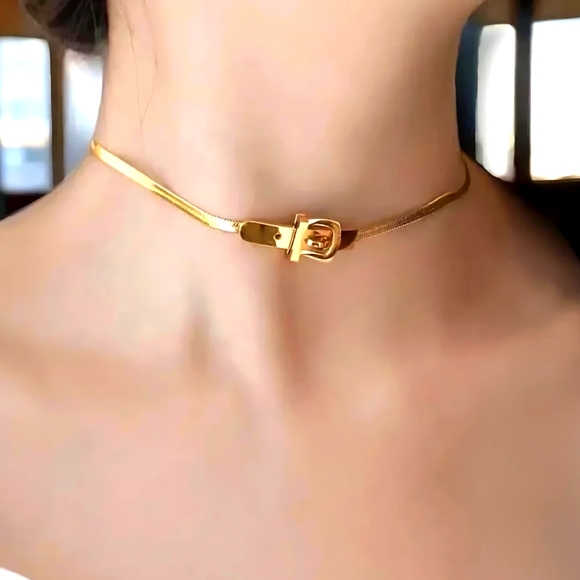 🆕️Buckle Choker Trendy Statement Necklace 18K Gold Plated Stainless Steel - Picture 1 of 15